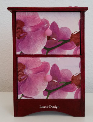 14. Kleiner Schrank/ Orchidee 6,90 €