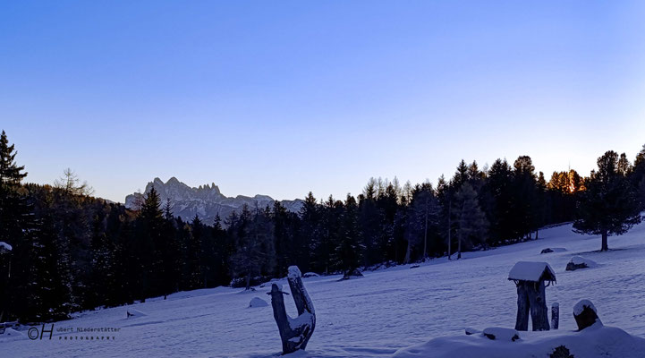 KW 7 Foto von Hubert Niederstaetter - Villanderer Alm Richtung Geisler