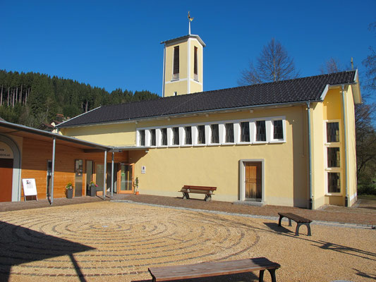 Oberstaufen (Ev.-Luth. Heilig-Geist-Kirche - Labyrinth)