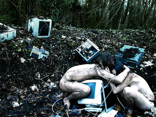 Maya Mercer, Desperate Land XII, 2010, C-Print, Courtesy: the artist.