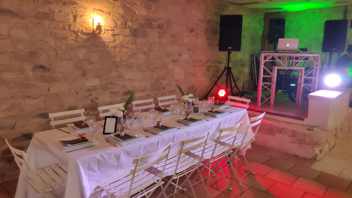 Mas le Petit Nizon - salle de réception - organisation d'evenement mariage -séminaire - Saint Laurent des arbres - domaine -mas - Gard - Vaucluse