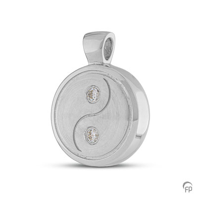 925 Sterling Silber = 183,00 EUR (mit Kette + 69,00 € -Kandare 50 cm dünn, Alternativen möglich)