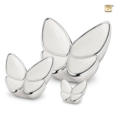 0,05 l (Microurne) = 93,00 EUR, 0,40 l = 199,00 EUR, 3,10 l = 375,00 EUR