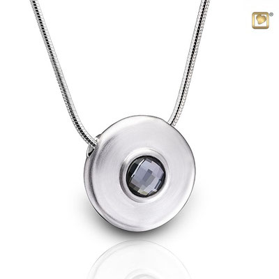 925 Sterling Silber mit Swarovski = 291,00 EUR  inklusive der Kette