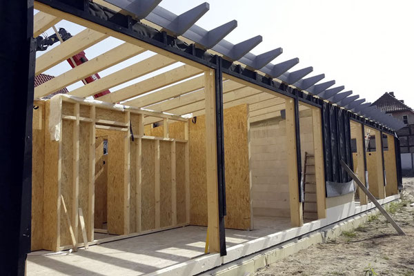 Dachstuhle Fassaden Wande Innenausbau Und Carports Vom