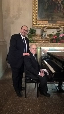 Con Gino Brandi, mi Maestro de piano al Conservatorio de Bolonia