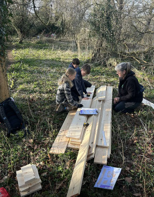 Making birdboxes - cutting the wood