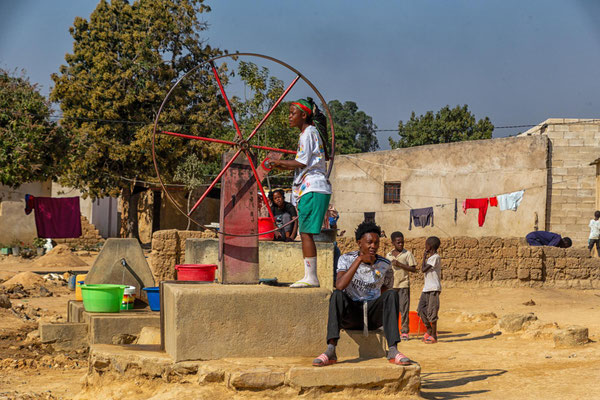 Wasserpumpe in Lubango