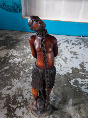 im Sklavereimuseum vor Luanda