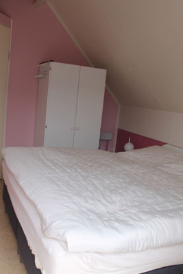 2.Schlafzimmer re