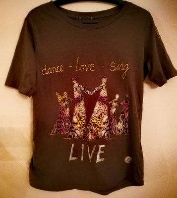 Shirt, olivgrün, "dance - love - sing", Gr. S oversized