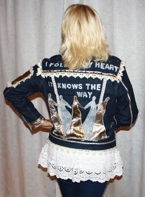 Jeansjacke, M:30, "my heart knows the way"