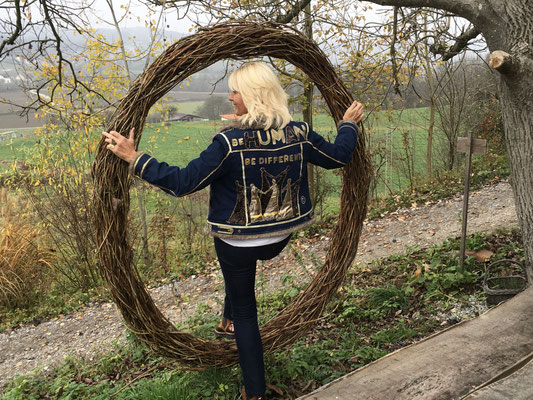 Winter-Jeansjacke, "be human - be different"