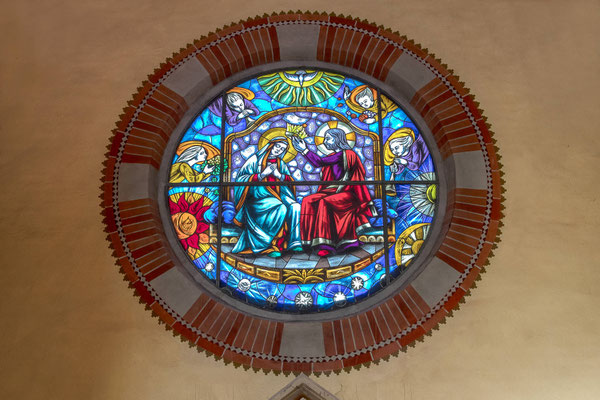 Rosone transetto laterale incoronazione di Maria