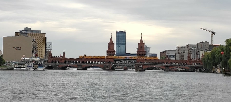 Berlin vom Wasser aus...