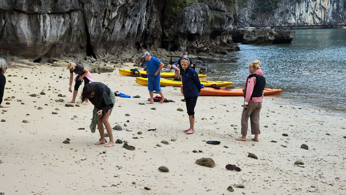 durch die Halong-Bucht