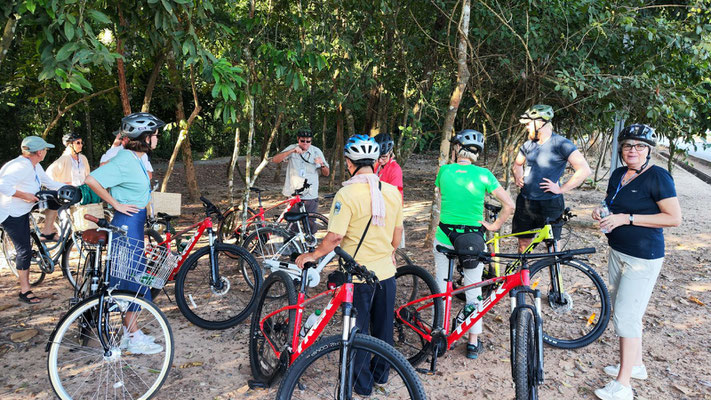 eine Fahrradtour nach Angkor Thom...