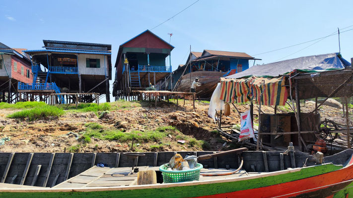 am Tonel-Sap-Fluss im Dorf Kampong Phluk