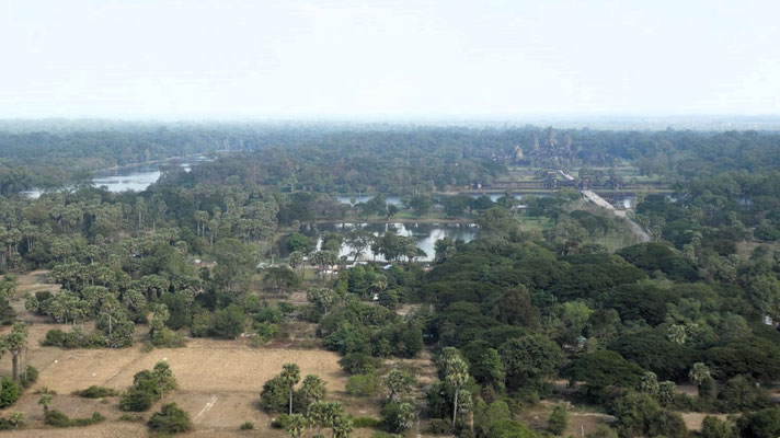 eine Balonfahrt mit Blick auf Angkor Wat