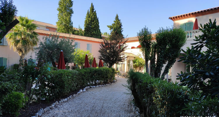 im Hôtel L'Orangerie in Nimes