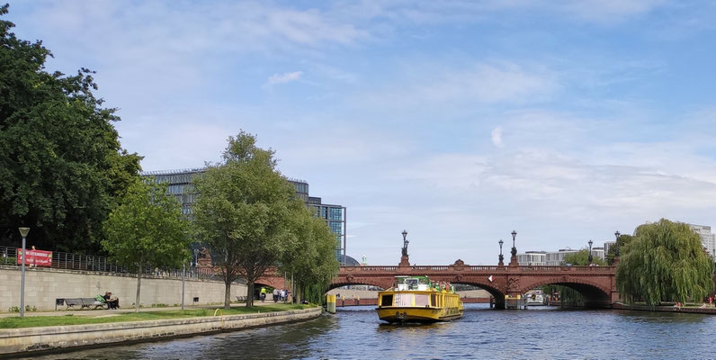 Berlin vom Wasser aus...
