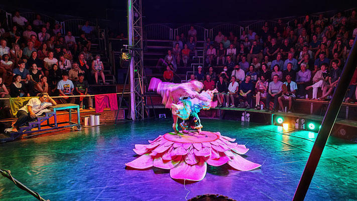 Abends im "Phare, The Cambodian Circus"