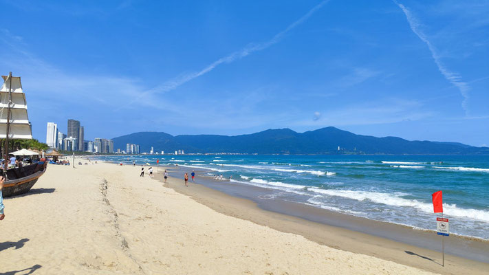 am Strand von Da Nang