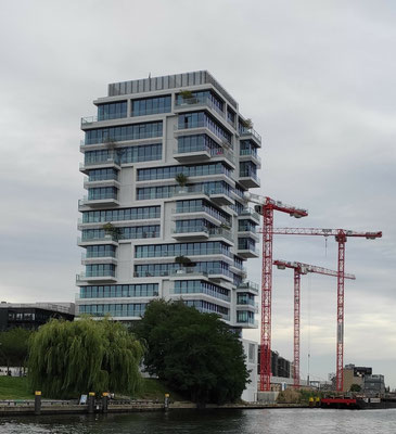 Berlin vom Wasser aus...
