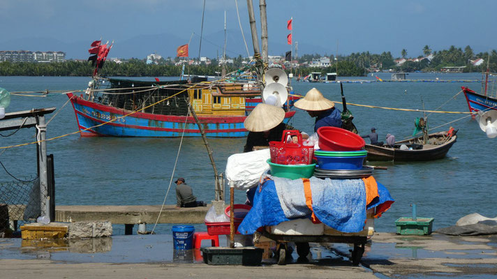 der Hafen - Bến Thuyền Du Lịch Cẩm Kim