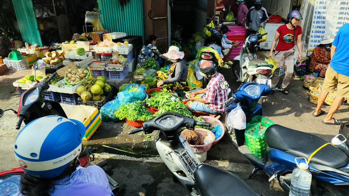 vom Bus aus gesehen als wir in Richtung Mekong-Delta fuhren