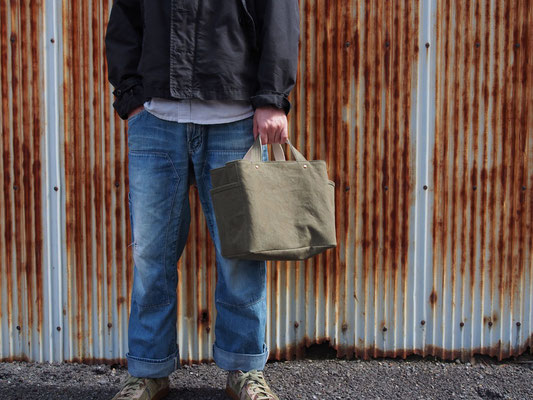 soft cube bag - olive drab/milk