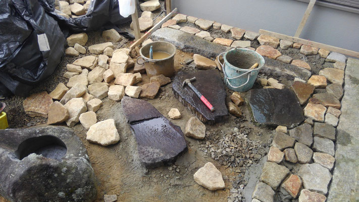 伊達郡　川俣町　造園工事　延段と飛石