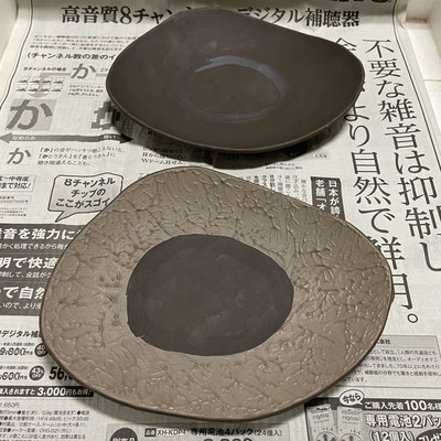 12/24　色化粧泥と白化粧泥を塗る