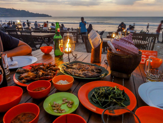 Activities south Bali, Jimbaran seafood