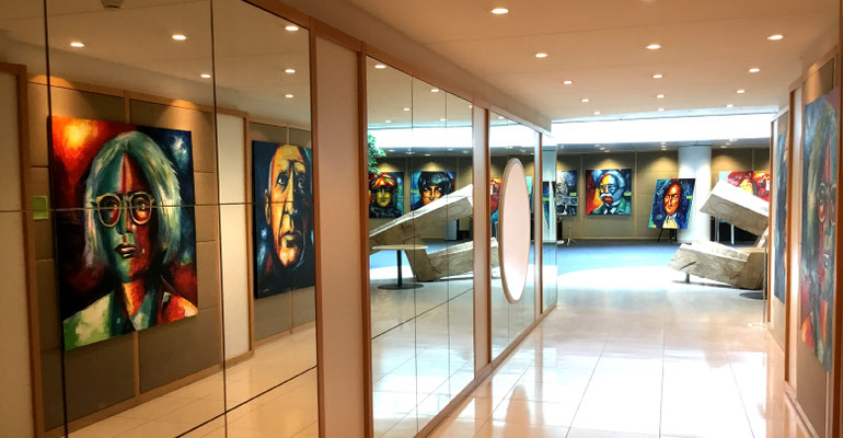 Acrylbilder des Künstlers Bernd Lehmann in der Deutschen Bank