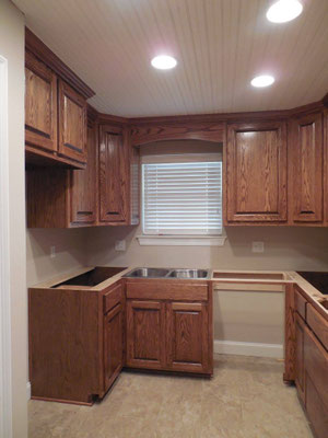 Red Oak Raised Panels Minwax Provincial Stain Medium Rub Lacquer