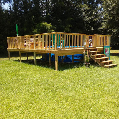 Small pool deck