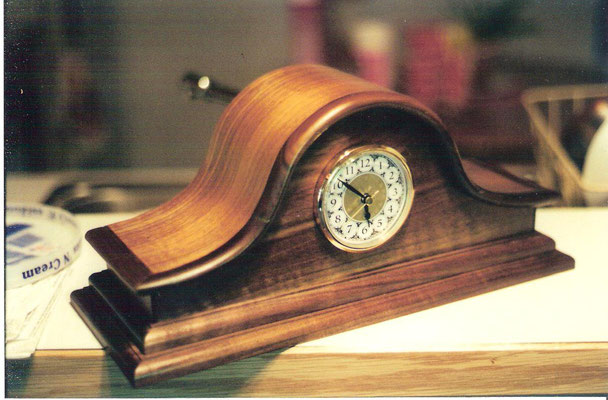 Mantle clock