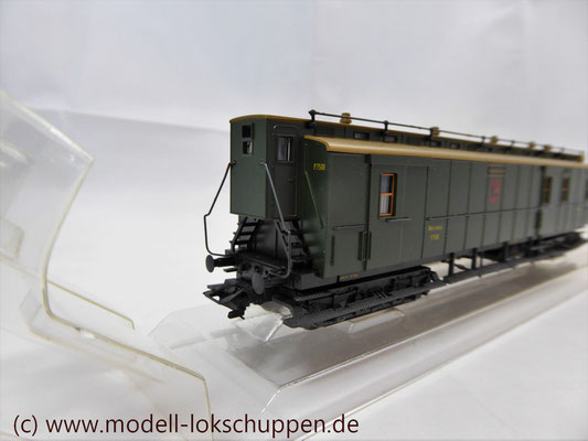 Märklin 4229 Schnellzug-Postwagen der Königlich Württembergischen Post    2