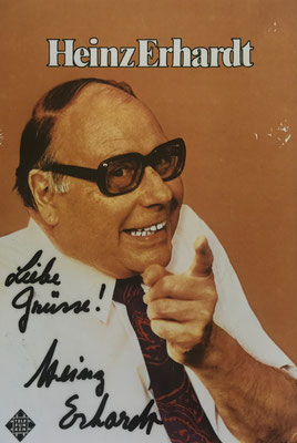 Heinz Erhardt, signierte Telefunken Autogrammkarte (nach Schlaganfall)