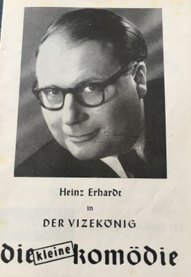 Der Vizekönig, Die kleine Komödie