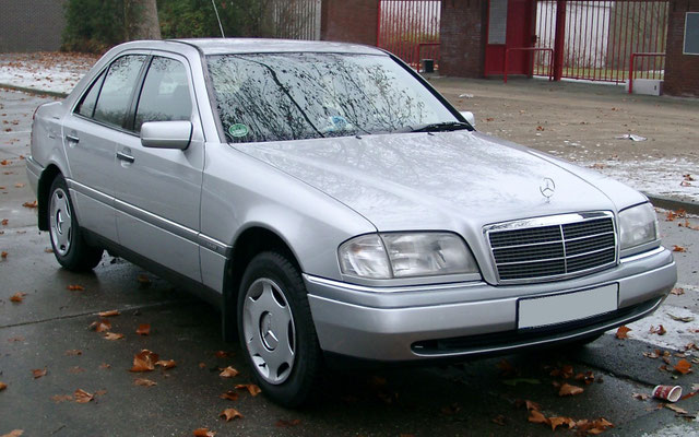 Mercedes-Benz C-Klasse (W202)