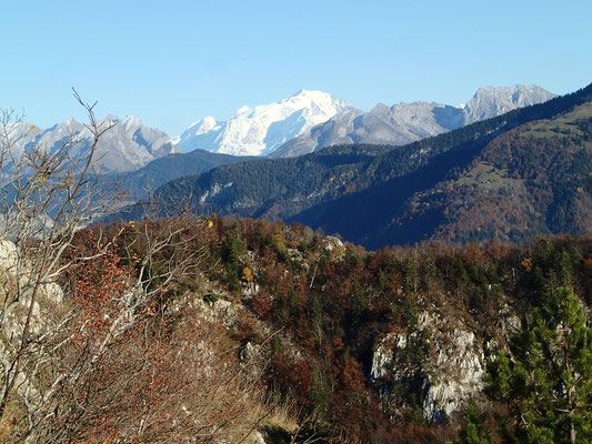 Une vue à la sortie de la voie, direction Mont-Blanc