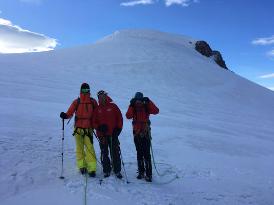 Thomas, Franck et Paul à l'assaut de la Pyramide Vincent