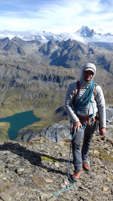 Benoit pose coté Anterne, avec le lac et La Verte !