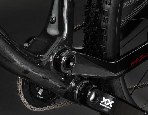 Das BH Lynx Race Carbon mit RockShox Flight Attendant, das perfekte Match