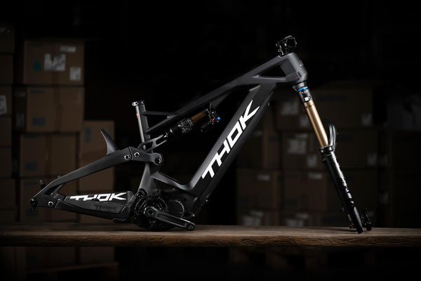 THOK GRAM DK Askoll Rahmenkit ©Thok