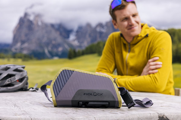 DIE NEUE FIDLOCK TWIST ESSENTIAL BAG ©Fidlock