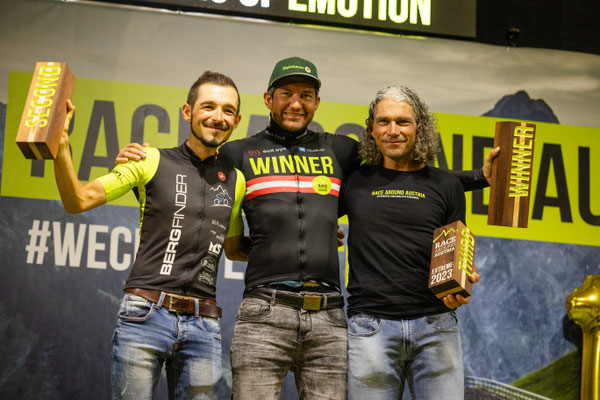 Podium des RAA Extrem: Kaider siegt vor Thallinger und Gafner (Copyright: Martin Granadia)