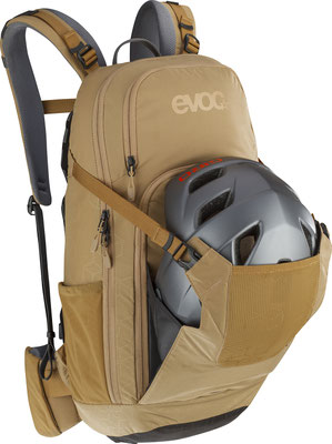 EVOC NEO 16l GOLD ©EVOC